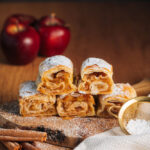 Placintă de casă cu măr